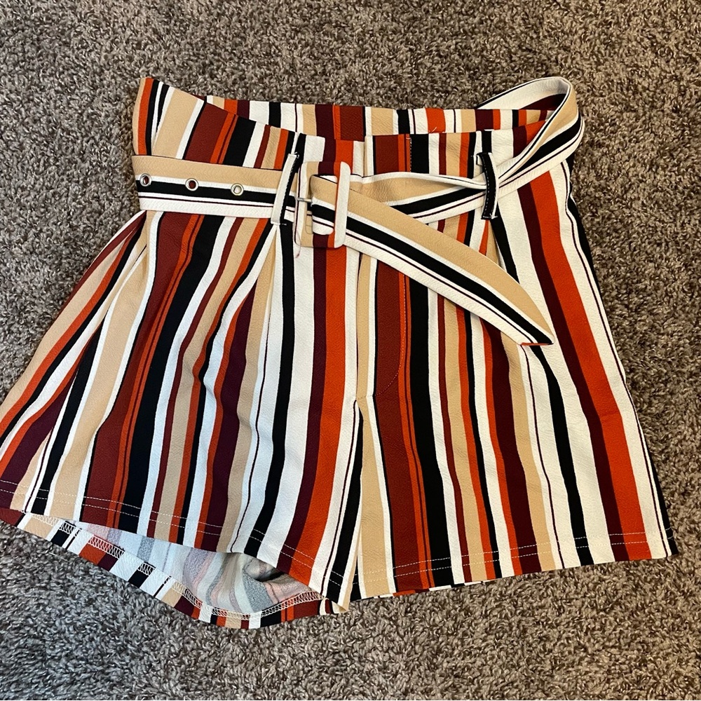 SHEIN High Waist Red and Orange Shorts Retro Striped